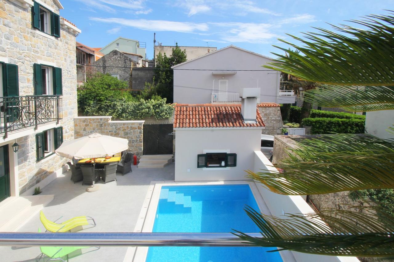 Villa Filipetti Makarska Esterno foto